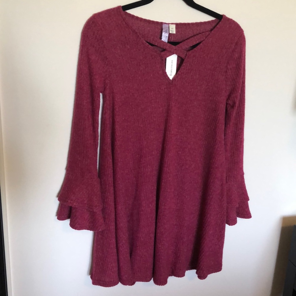 NWT Francesca’s Cross Top Dress
